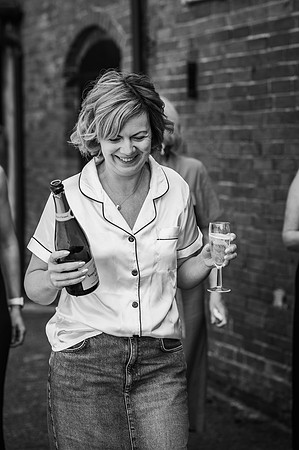 sarah-james-mono-92