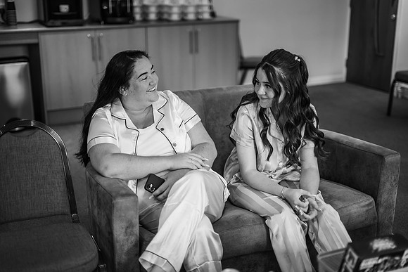 becky-rich-mono-80