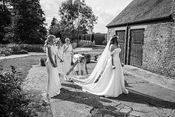 lewis-jessica-hanbury-petes-mono-160