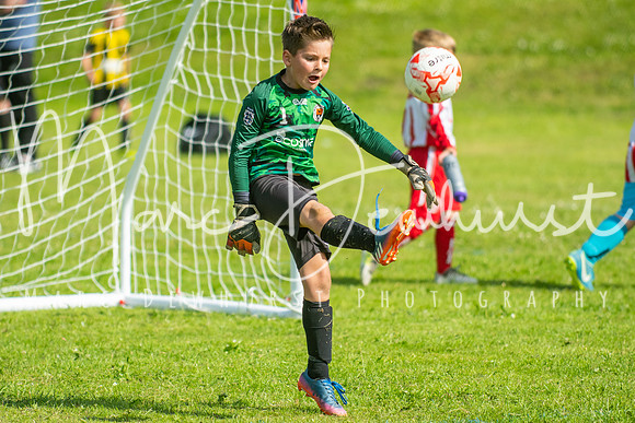 Under 8's action-193