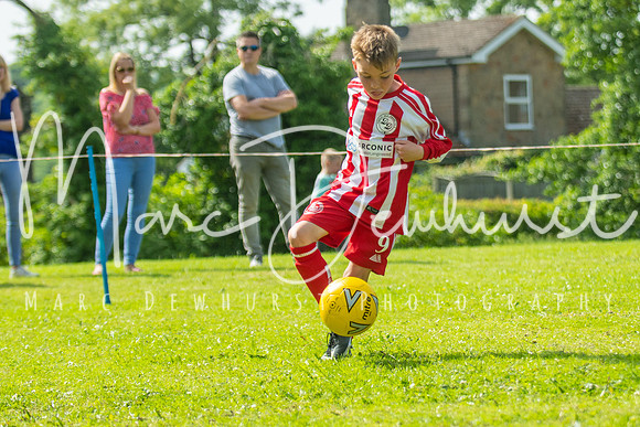 Under 8's action-160