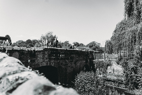 coral-mark-priesthouse-2nd-shooter-mono-146