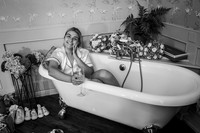 helena-alex-farmhouse-mono-13