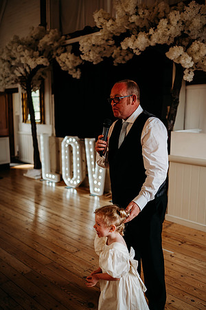holly-ellis-654