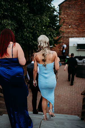 holly-ellis-672