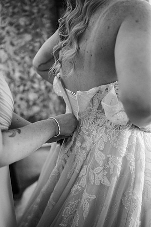 holly-ellis-mono-118