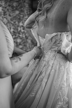 holly-ellis-mono-119