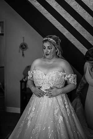 holly-ellis-mono-131