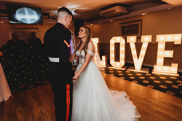 lauren-connor-l-233