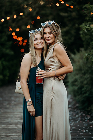 molly-mitchell-1212