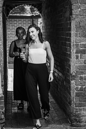 sarah-james-mono-94