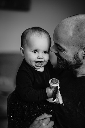 pj-kidsdec21-mono-44