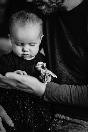 pj-kidsdec21-mono-49
