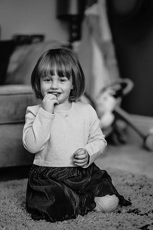 pj-kidsdec21-mono-51