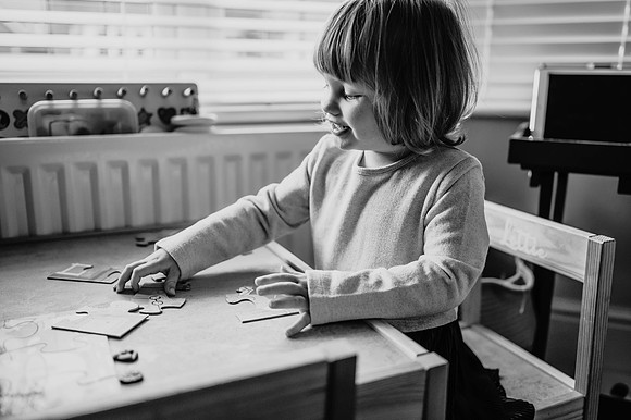 pj-kidsdec21-mono