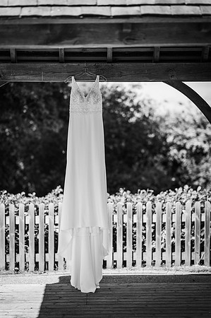 sarah-james-mono-3