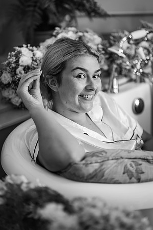 helena-alex-farmhouse-mono-21