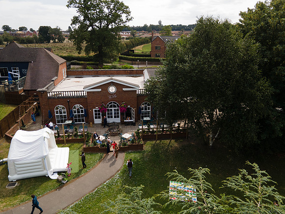 helena-alex-farmhouse-drone-10