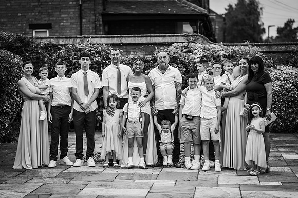 amelia-luke-mono-300