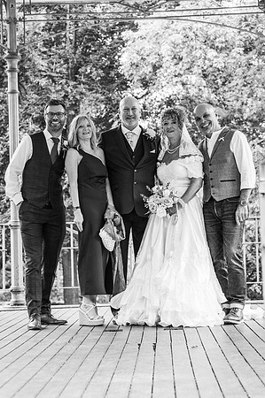 sarah-stuart-mono-140