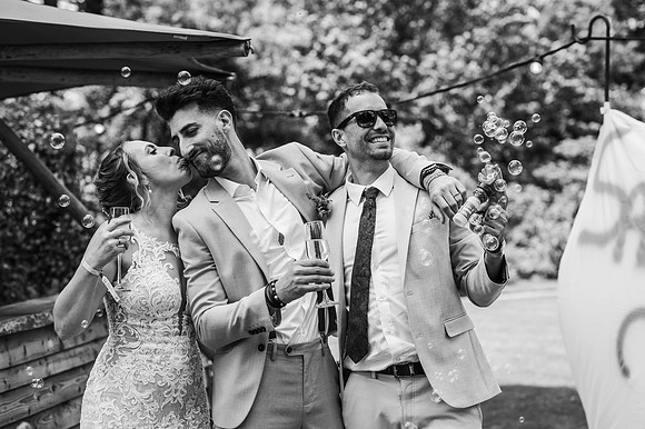valentina-alessandro-mono-560