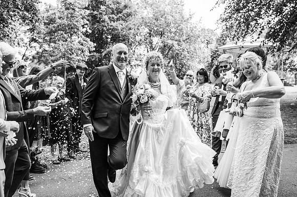 sarah-stuart-mono-100