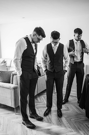 tom-kirsty-mono-183