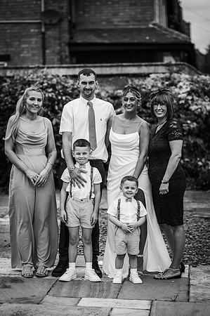 amelia-luke-mono-280