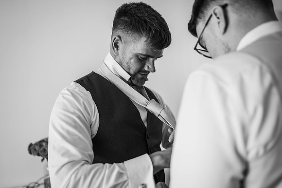 tom-kirsty-mono-148