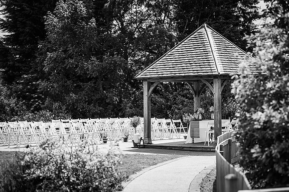 sarah-james-mono-155