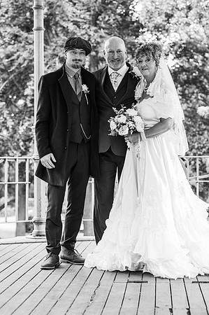 sarah-stuart-mono-110
