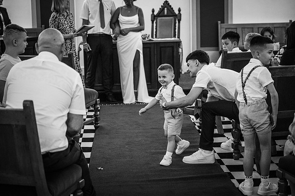amelia-luke-mono-224